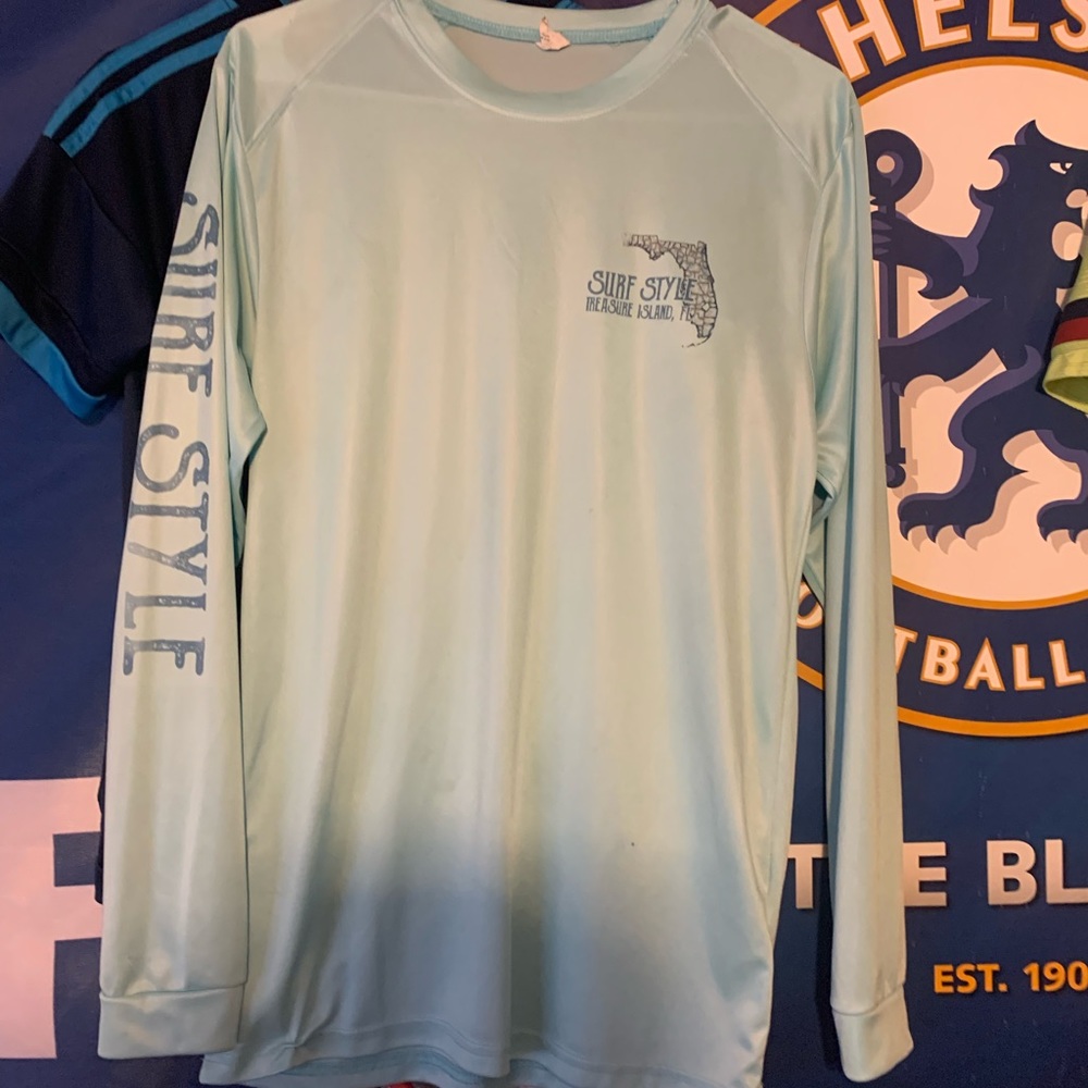 Long sleeve shirt